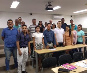 Testimonio Estudiantes MIAPIC: Grupo de estudiantes presenciales